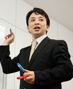 青木隆憲氏写真